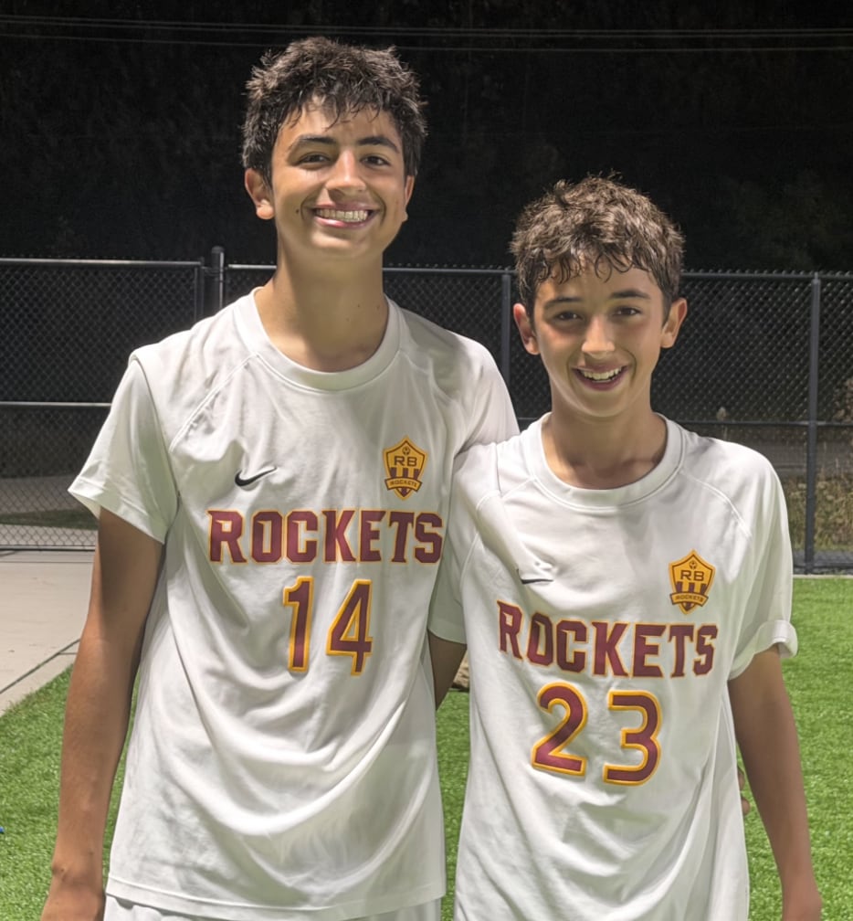 Johann, Oliver Boentges help Richmond-Burton boys soccer reach fourth straight sectional final — Batavia Schools news