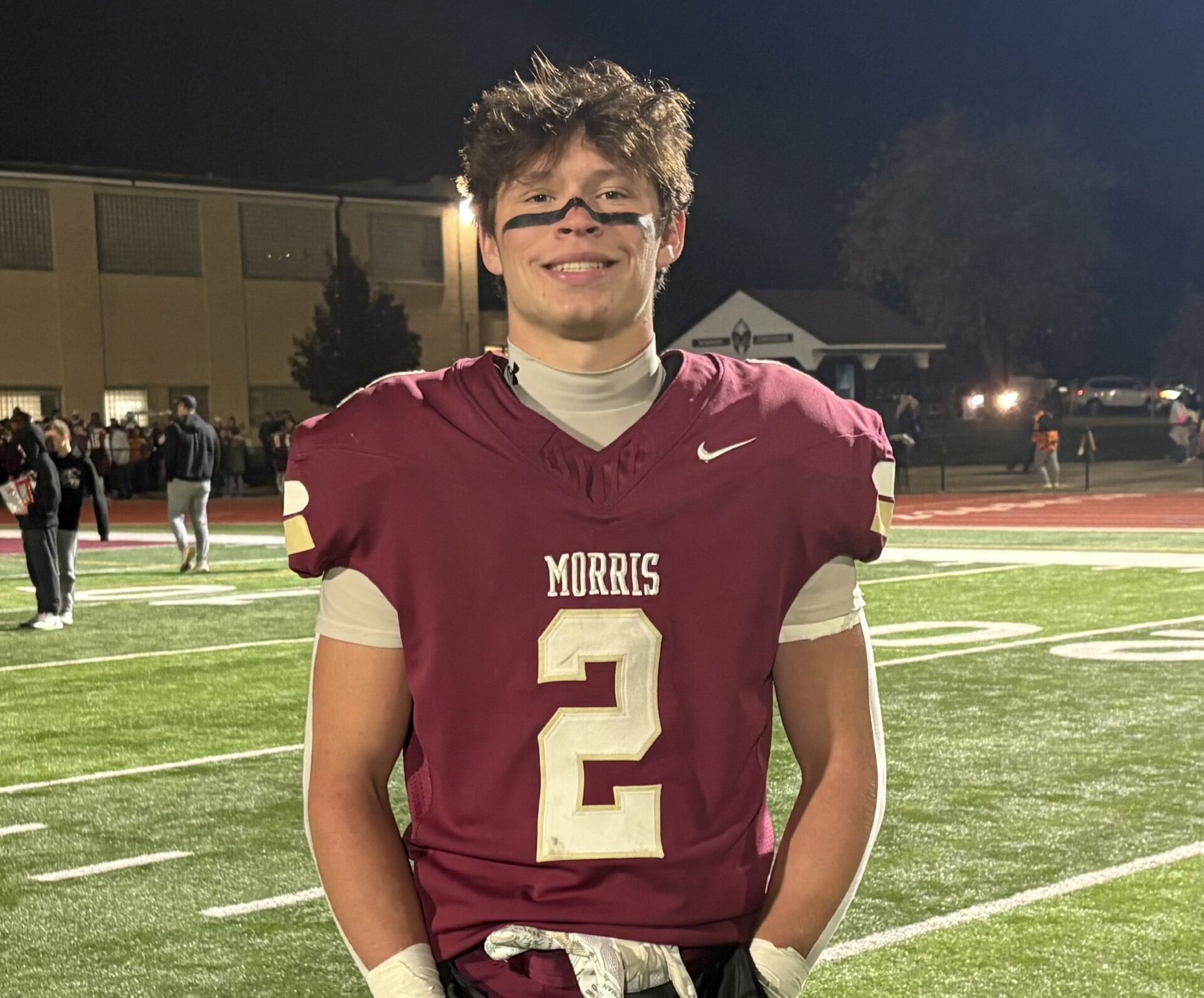Morris rolls past Tinley Park 70-0 in Class 5A first-round playoff game — Shaw Local News Network